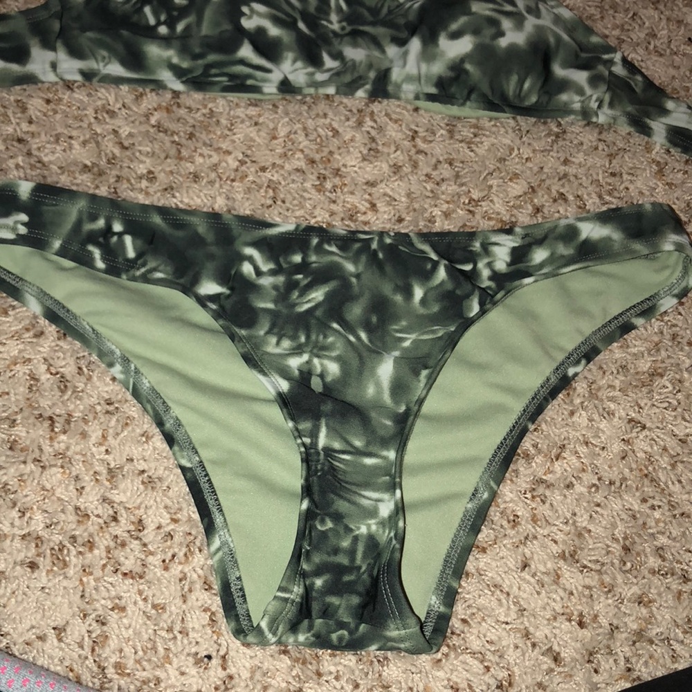 Target bikini - Picture 2 of 3